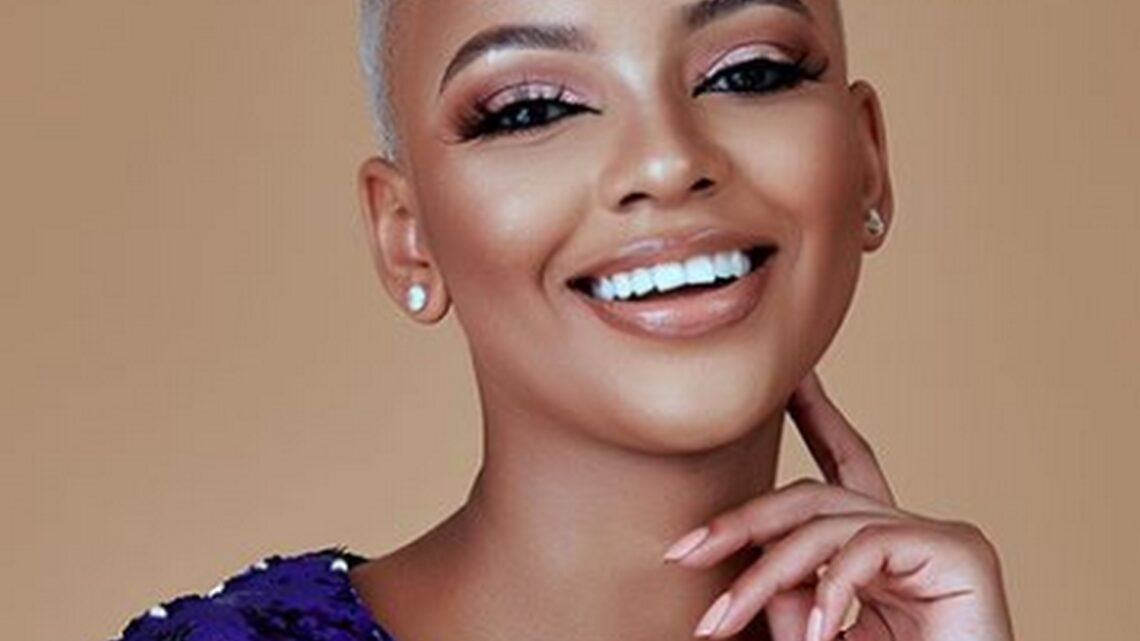 Mihlali Ndamase Biography [Age, Dad, Net Worth, Boyfriend, House, Instagram, Images, Wikipedia, Cars, Tattoo & More]