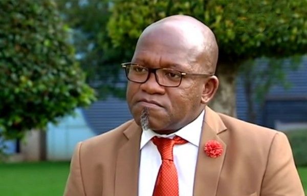 Vuyo Mvoko Biography: Age, Wikipedia, Net Worth, Place Of Birth, Wife, Pictures