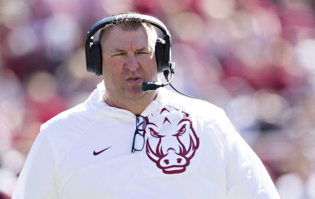 Bret Bielema Biography: Wife, Age, Net Worth, Coaching, Salary, Twitter, Family, Contract, High School, Married, Wiki