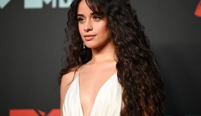 Camila Cabello Biography: Sister, Songs, Net Worth, Boyfriend, Movies, Nationality, Age, Height, Instagram, Wikipedia, Sibling
