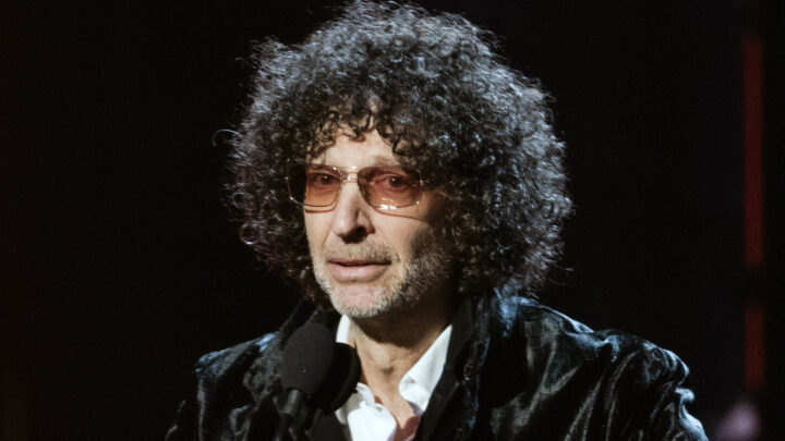 Howard Stern Biography: Net Worth, Painting, Wife, Age, Height, Contract, Podcast, Show, Wikipedia, Children, News, Daughter