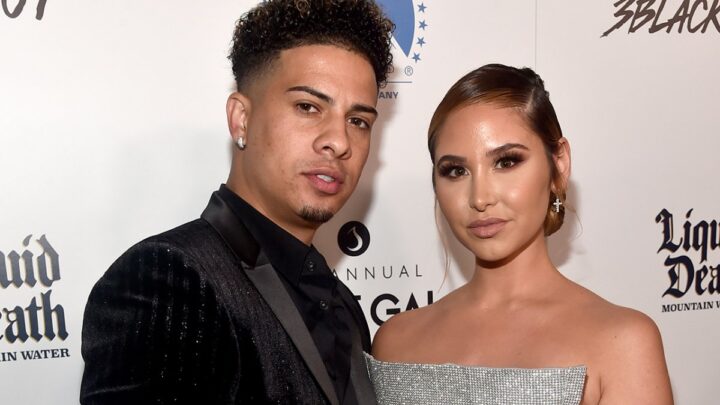 Austin McBroom Biography: Age, Net Worth, Parents, Wife, Wikipedia, Height, Basketball News, Twitter, House, Boxing, The Ace Family