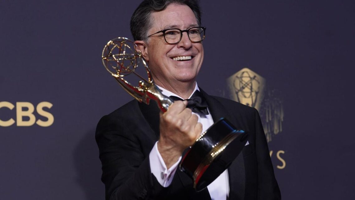 Stephen Colbert Biography: Net Worth, Wife, Age, Movies & TV Shows, Children, Instagram, YouTube, Height, Tickets, Twitter, Wikipedia