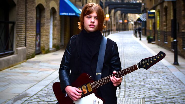 Toby Lee Biography: Age, YouTube, Net Worth, Wife, Films, Instagram, Live, Wikipedia, Freebeat, Blue Guitarist, Photos, Girlfriend, Parents