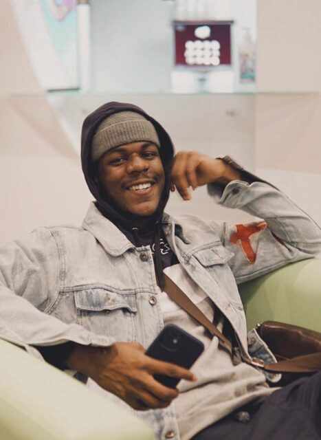 Fizzyfrosh Biography, Age, Songs, Net Worth, Girlfriend, Photos, Wikipedia, Instagram, Real Name