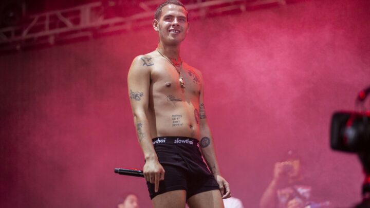 Slowthai Biography: Teeth, Net Worth, Age, Ethnic Background, Girlfriend, Instagram, Interview, Songs, Tickets, Height, Tour, Cancelled, Wikipedia