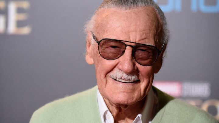 Stan Lee Biography: Net Worth, Movies, Age, Wife, Children, Cause Of Death, Young, Characters, Wikipedia, Height, Photos